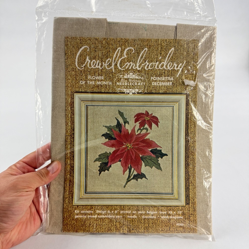Elsa Williams Crewel Embroidery Kit Poinsettia Flower of th Month December KC303